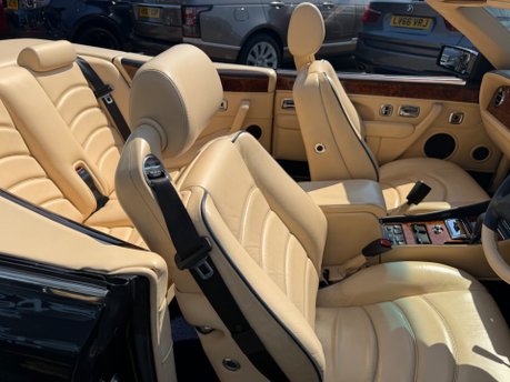 Bentley Azure 6.8 Convertible 2dr Petrol Automatic (422 g/km, 385 bhp) 25