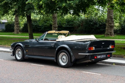 Aston Martin V8 Vantage X-Pack Volante 4