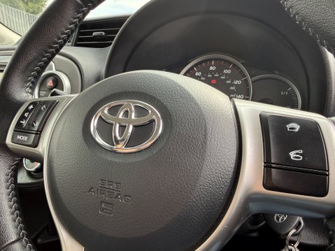 Toyota Yaris VVT-I TR 28