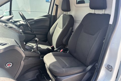 Ford Transit Courier Trend 1.0 Ecoboost 100ps Panel Van - Tailgate / Air Con 3