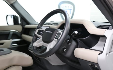 Land Rover Defender XS Edition MHEV P400 - 6 Seats, 11.4 Screen and Superb Specification 31