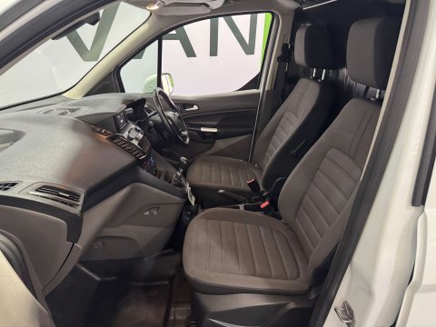 Ford Transit Connect 1.5 Transit Connect 250 Limited EcoBlue 23