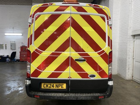Ford Transit 350 TREND DCIV ECOBLUE 6