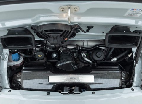 Porsche 911 (997) Sport Classic 36