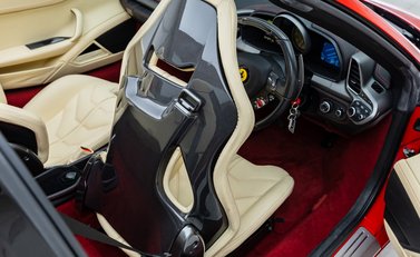 Ferrari 458 Spider 17