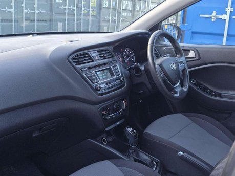 Hyundai i20 1.4 SE Hatchback 5dr Petrol Auto Euro 6 (100 ps) 23