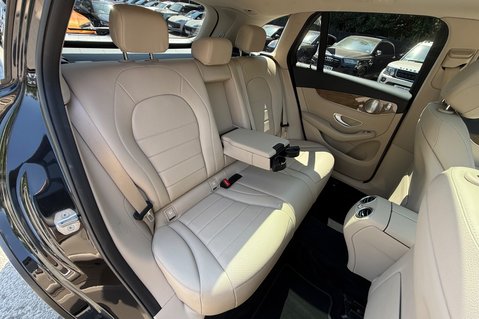 Mercedes-Benz GLC GLC 250 4MATIC SPORT PREMIUM PLUS - RARE BUILD - PAN ROOF - 360 CAMERA 30