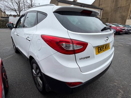 Hyundai ix35 PREMIUM CRDI 6