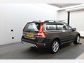 Volvo XC70 2.4 XC70 SE Luxury Nav D5 AWD Auto 4WD 5dr 4