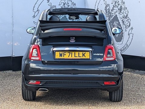 Fiat 500 C CONNECT MHEV 17