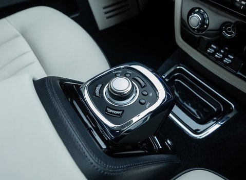 Rolls-Royce Phantom Series II 31