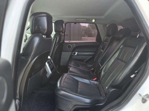 2018 Land Rover Range Rover Sport thumbnail 16