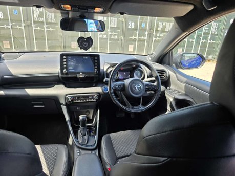 Toyota Yaris 1.5 VVT-h Dynamic Hatchback 5dr Petrol Hybrid E-CVT Euro 6 (s/s) (116 ps) 45