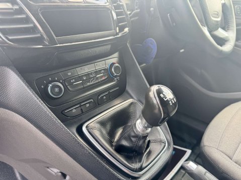 Ford Transit Connect 1.5 240 EcoBlue Limited Panel Van 5dr Diesel Manual L1 Euro 6 (s/s) (120 ps 25