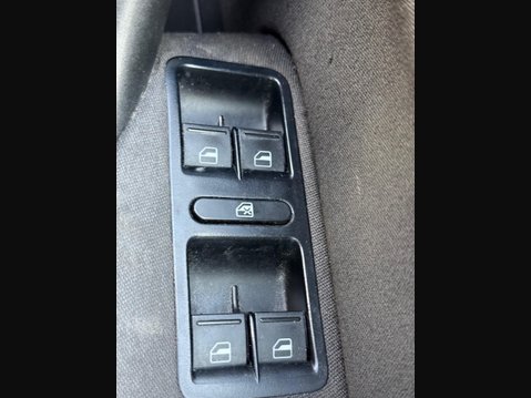 Volkswagen Polo 1.4 Match Euro 5 5dr 17