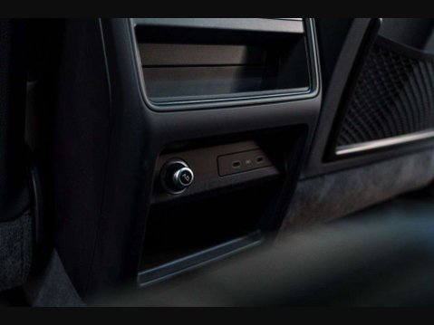 Porsche Cayenne 3.0 V6 E-Hybrid 25.9kWh Black Edition Coupe 5dr Petrol Plug-in Hybrid Tiptr 33