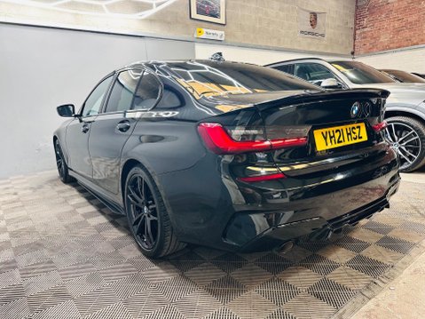 BMW 3 Series 2.0 318d MHT M Sport Auto Euro 6 (s/s) 4dr 27