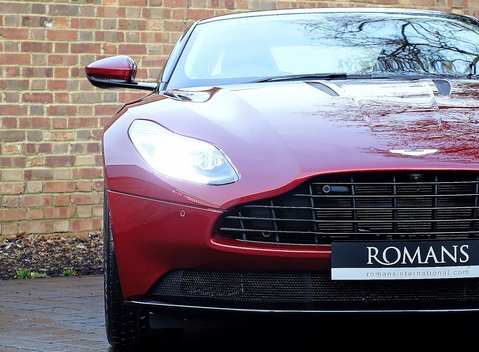 Aston Martin DB11 Launch Edition 6