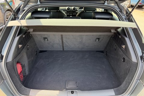 Audi S3 QUATTRO 3 DOOR - APPLE CAR PLAY - VIRTUAL COCKPIT -2 OWNERS -FULL SERVICE H 43
