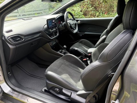 Ford Fiesta ST-3 14