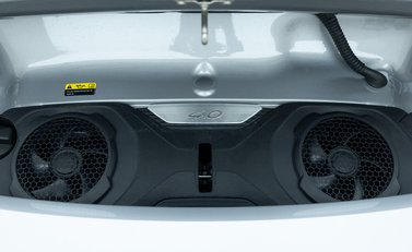 Porsche 911 GT3 Touring (992) 35
