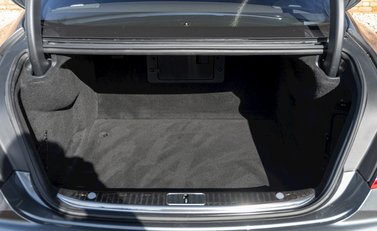 Mercedes-Benz S Class S63 Coupe 31