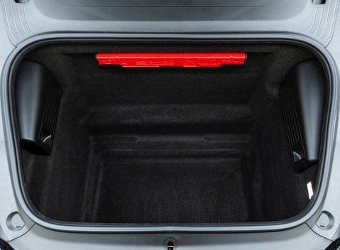 Porsche 718 Boxster Spyder 29