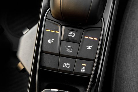 Hyundai IONIQ PREMIUM 34