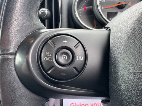 Mini Countryman COOPER S E ALL4 CLASSIC 31