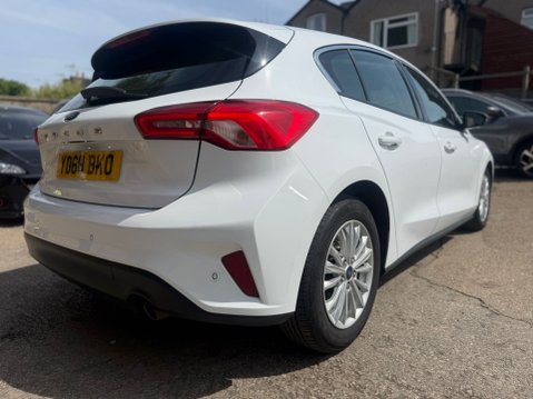 Ford Focus 1.0T EcoBoost Titanium Hatchback 5dr Petrol Auto Euro 6 8