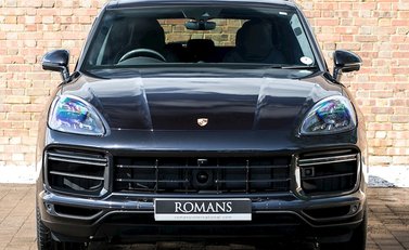 Porsche Cayenne Turbo (New Model) 6