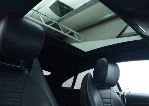 Mercedes-Benz E Class 2.0 E300h MHEV AMG Line Night Edition (Premium Plus) Coupe 2dr Petrol Hybri 50