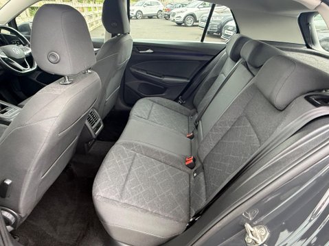 Volkswagen Golf 2.0 TDI Life Euro 6 (s/s) 5dr 19