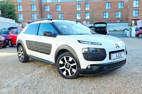 Citroen C4 Cactus PURETECH FLAIR S/S.. 7 MAIN DEALER STAMPS.. £20 ROAD TAX.. STUNNING EXAMPLE 2