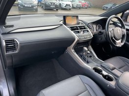 Lexus NX 2.5 NX 300h F Sport CVT 4WD 5dr 30