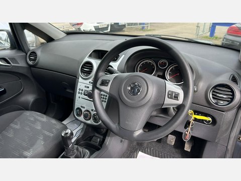 Vauxhall Corsa 1.2i ecoFLEX 16V Exclusiv Euro 5 (s/s) 5dr 20