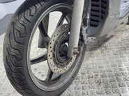 Honda SH300i SH300 2010 300CC PROJECT RUNNING SCOOTER SPARES OR REPAIR BIKE 18