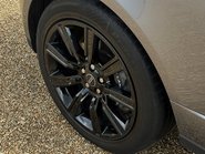 Land Rover Range Rover WESTMINSTER BLACK 35