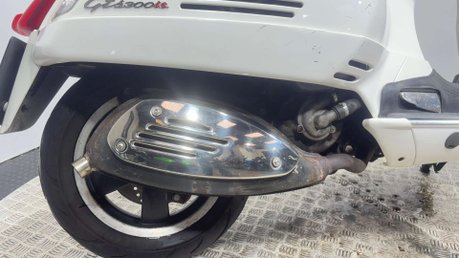 Piaggio Vespa GTS 2010 GOOD RUNNING 300CC PROJECT FAST SCOOTER + MOT 14