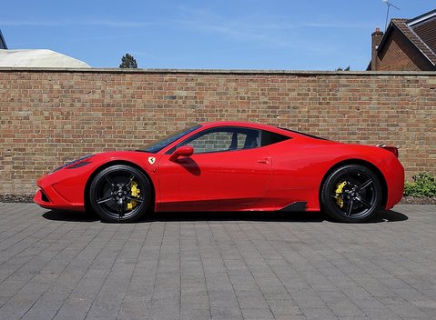 Ferrari 458 Speciale 31