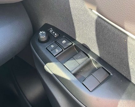 Toyota Yaris Cross 1.5 Yaris Cross Excel HEV Auto 5dr 62