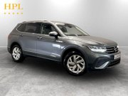 Volkswagen Tiguan Allspace 1.5 TSI Life SUV 5dr Petrol Manual Euro 6 (s/s) (150 ps) DAB Radio - Parkin 1
