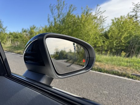 Mercedes-Benz CLA Class CLA 180 MHEV AMG Line Premium Plus Auto Petrol Coupe PAN ROOF/MEMORY SEATS 25