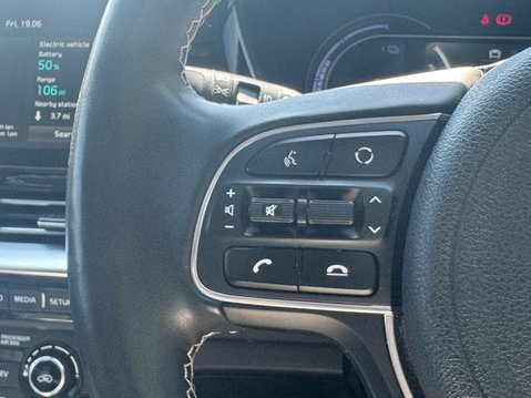 Kia Niro (Sold) 64kWh 4+ SUV 5dr Electric Auto (201 bhp) 15