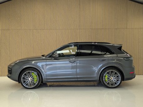 Porsche Cayenne 4.0 Cayenne T S E-Hybrid Auto 4WD 5dr 19