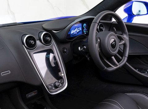 McLaren 570S Spider 18