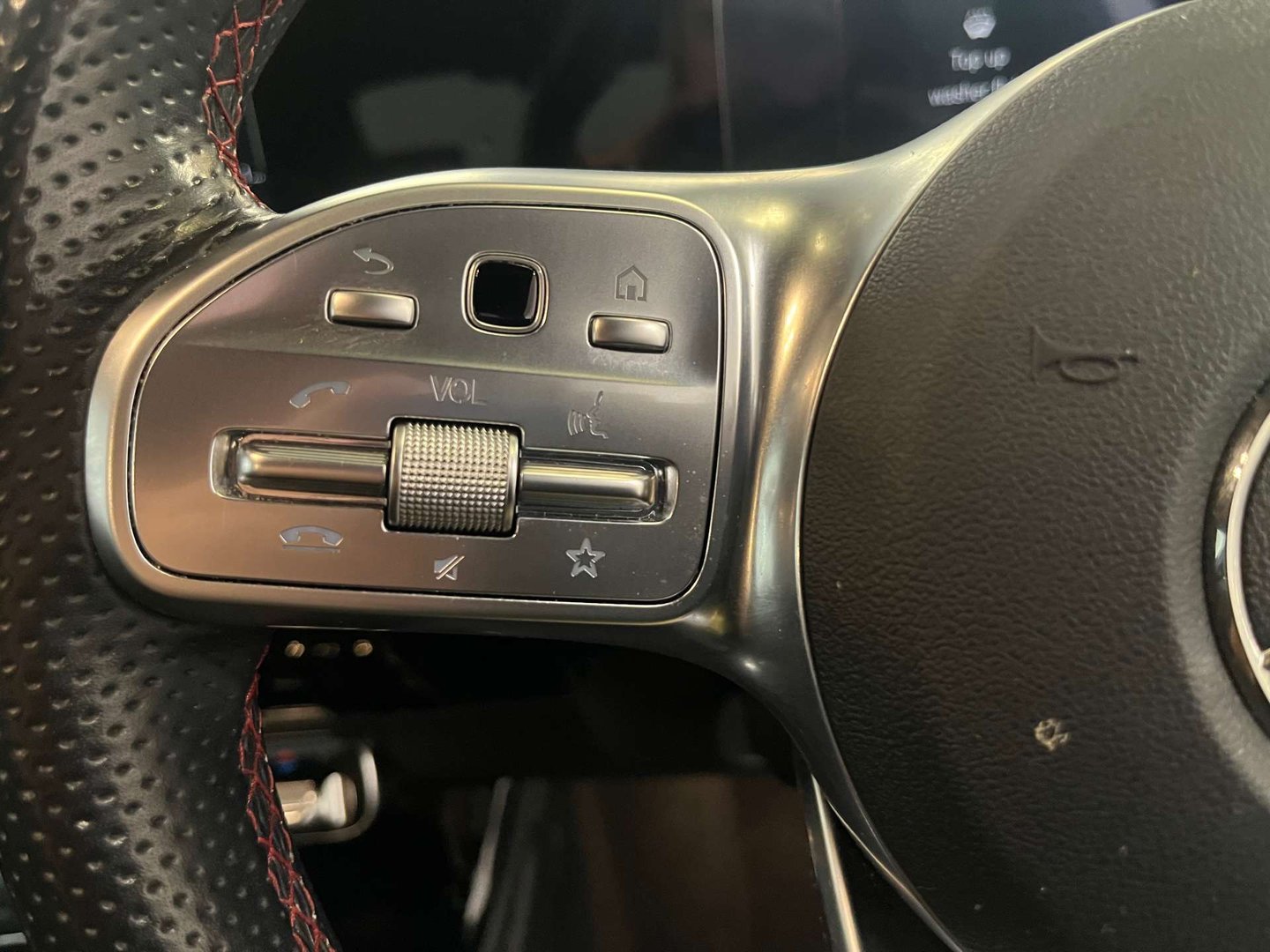 2021 Mercedes-Benz A-Class — image 21