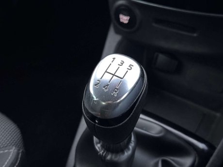 Renault Clio 1.5 Clio Iconic dCi 5dr 26