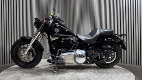 Harley-Davidson Softail 1690 FLS SLIM 2016 ONLY 9K 1 GENUINE OWNER STUNNING CRUISER 8