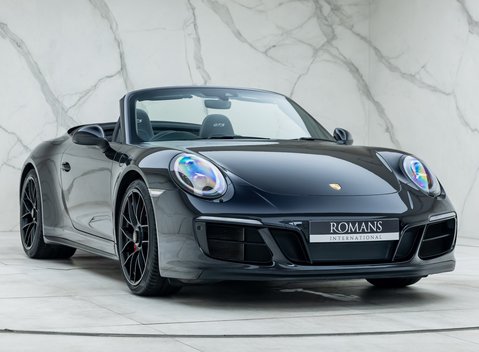 Porsche 911 Carrera GTS CABRIOLET (991.2) 9